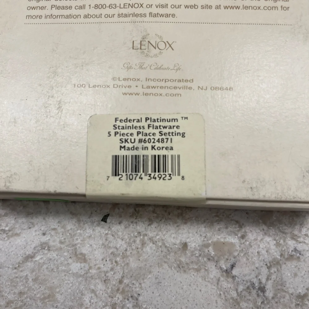 Lenox 5 Piece Place Setting‎ -Federal Platinum